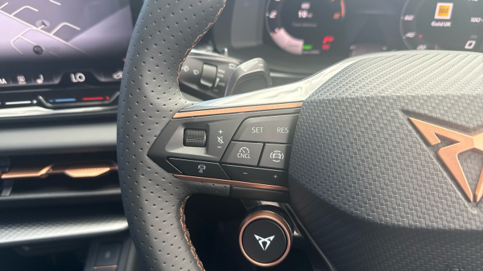 CUPRA Terramar 1.5 eTSI 150 V2 5dr DSG Petrol Hatchback - Image 17